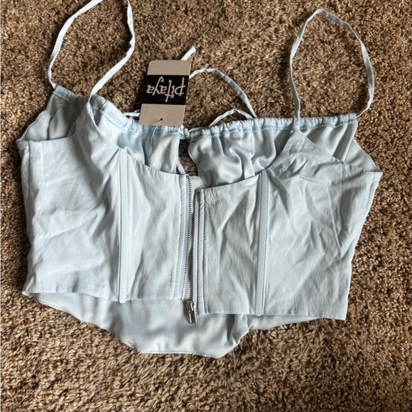 Pitaya Sky Blue Strappy Crop Top - Picture 2 of 2